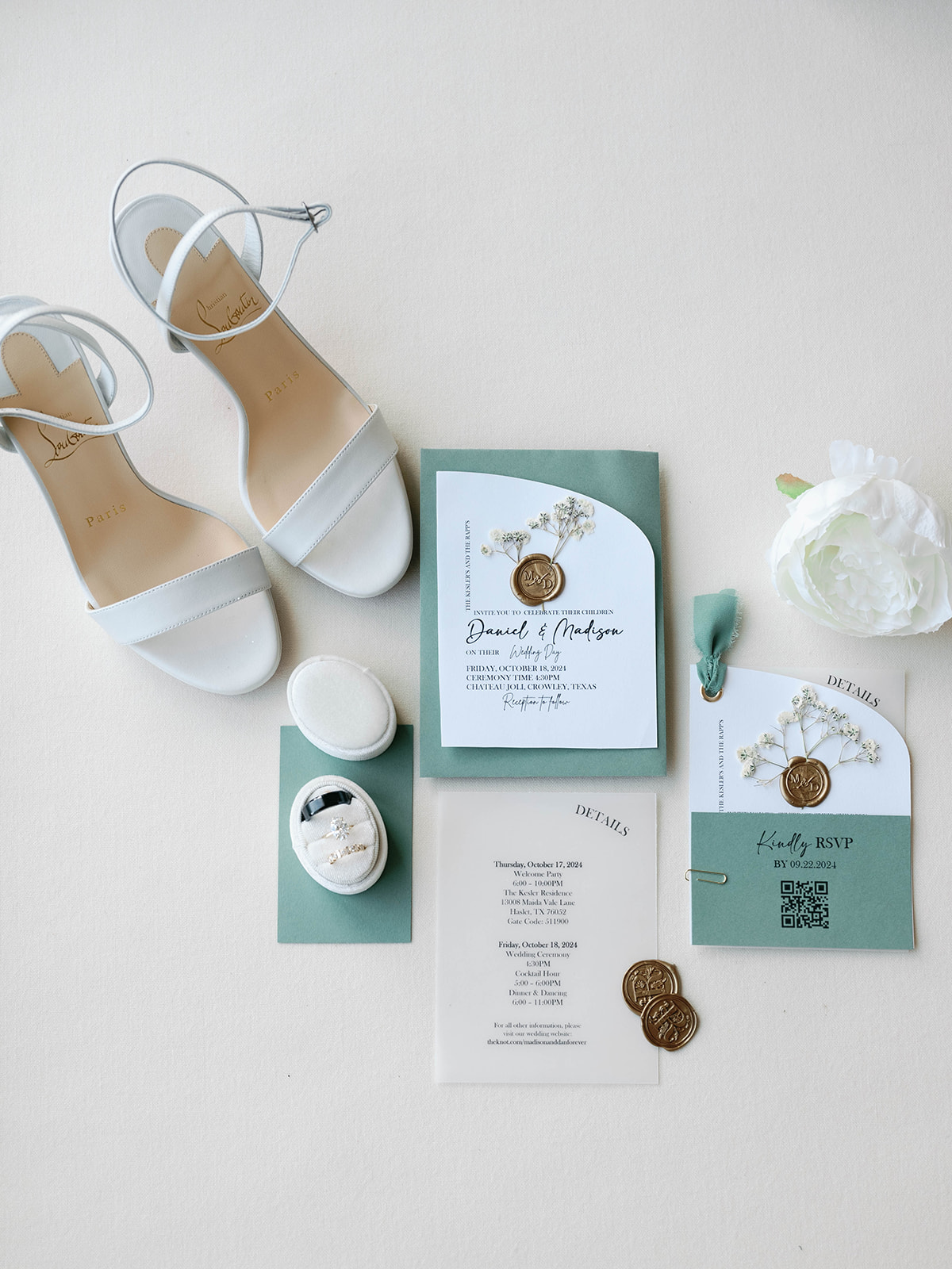 Elegant wedding table setting with gold accents and sage green details at Chateau Joli, Dallas wedding venue