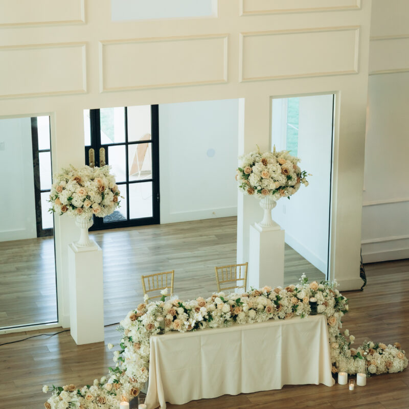 Elegant Wedding Ceremony Backdrop Design Ideas
